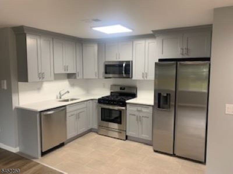 443 Paulison Ave 303