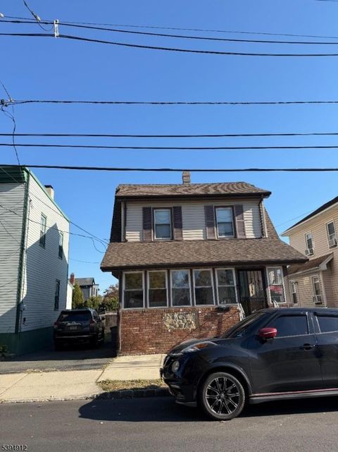 Photo of 212 Stephens St, Belleville, NJ 07109 (MLS # 3995833)