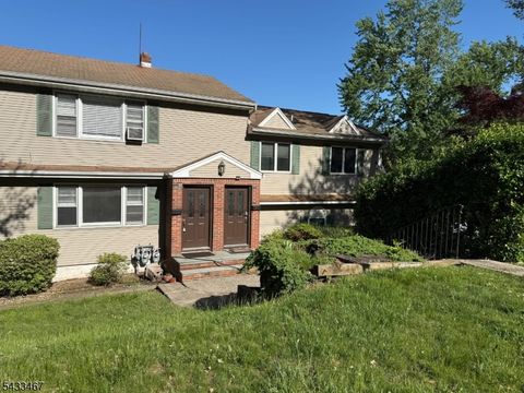 5 Mountain Ave LEFT Westwood Boro NJ 07675