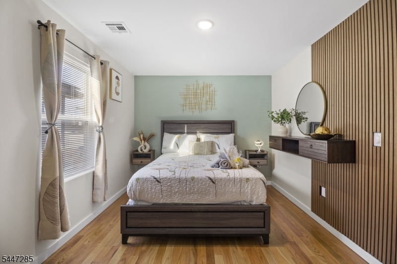 751 Seaport Dr 2