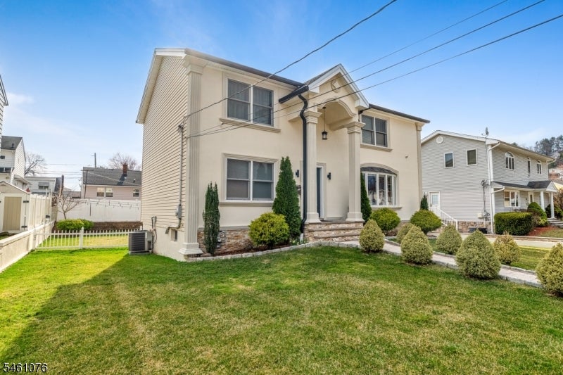 157 Gordon Ave