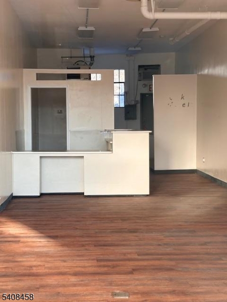 185 N Washington Ave