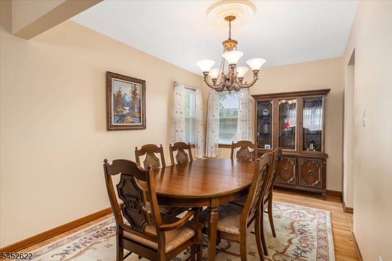 11 Landis Pl