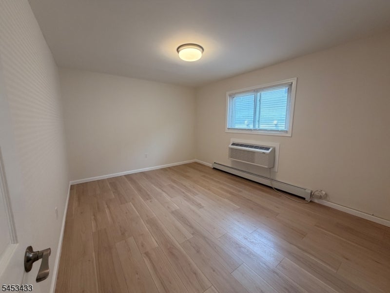 291 Garibaldi Ave 13