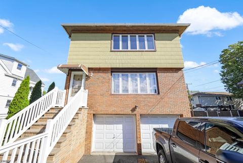 Photo of 80 Wallace St #2, Belleville, NJ 07109 (MLS # 3994450)