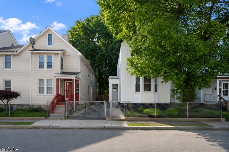 127 Steuben St
