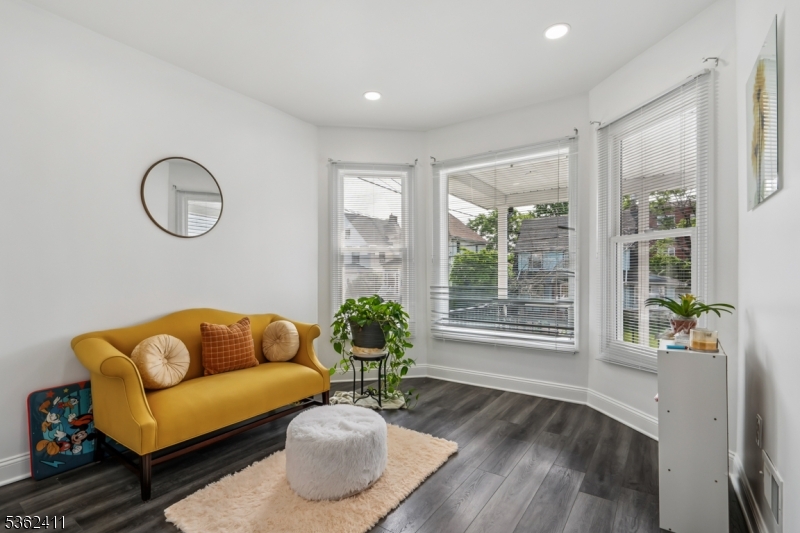 31 Vanderbeck Pl