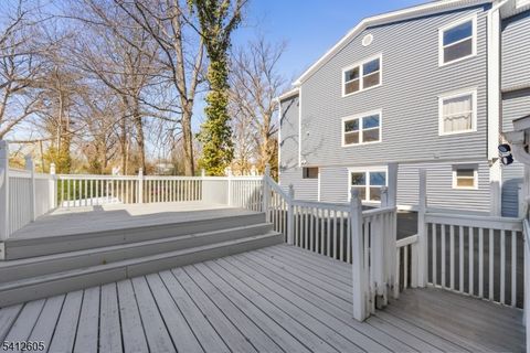 71 Franklin Ter Irvington Twp. NJ 07111