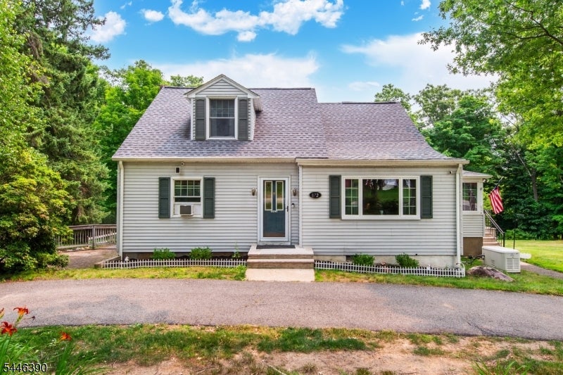 872 Green Pond Rd