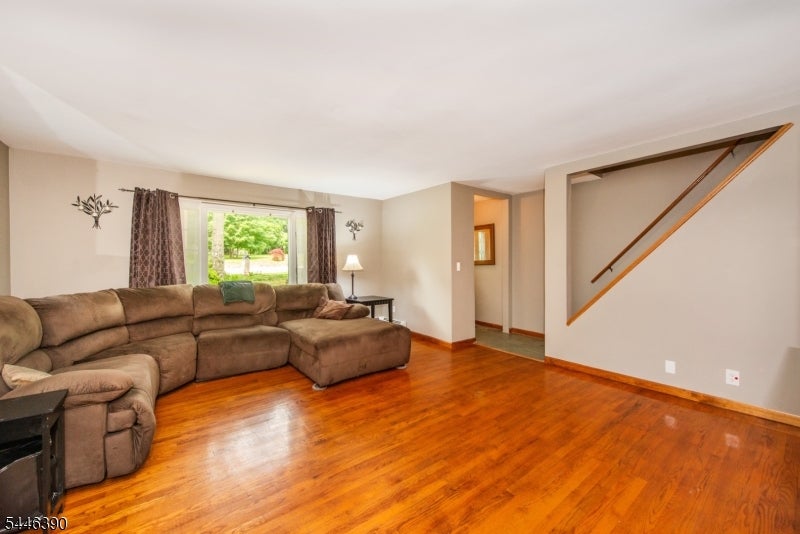 872 Green Pond Rd