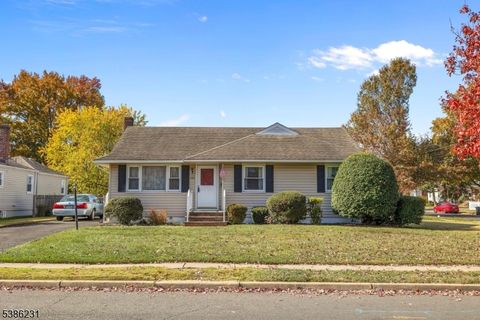 Photo of 563 Winsor St, Bound Brook, NJ 08805 (MLS # 3995111)