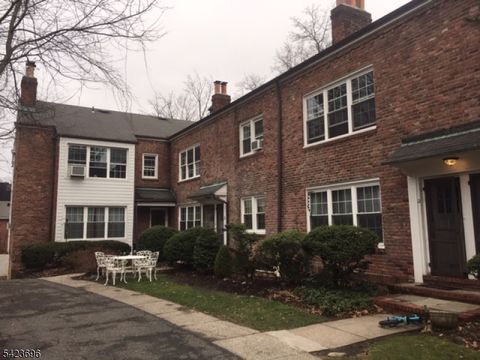33 Hillside Ave 2 Montclair Twp. NJ 07042