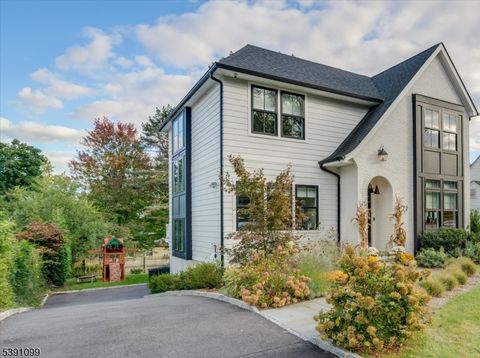 72 Myrtle Ave Millburn Twp. NJ 07041