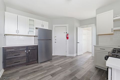 68 Mill St 4 Belleville Twp. NJ 07109