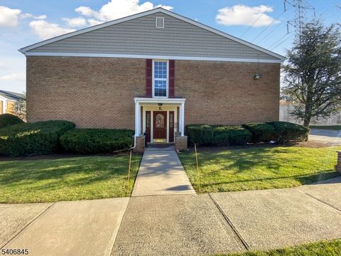 605 Grove K 12 Clifton City NJ 07013