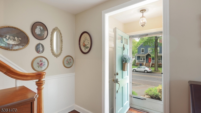 23 Laurel Pl