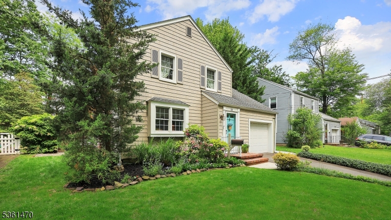 23 Laurel Pl