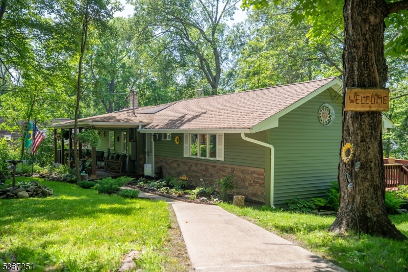 931 Cedar Dr