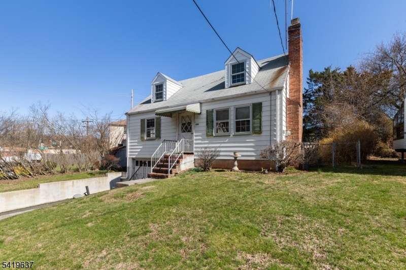 624 N Scotch Plains Ave