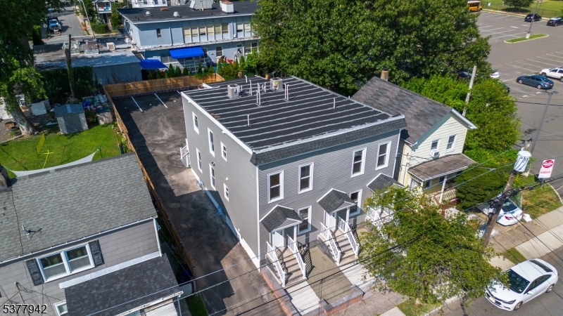 26 Washington St 3