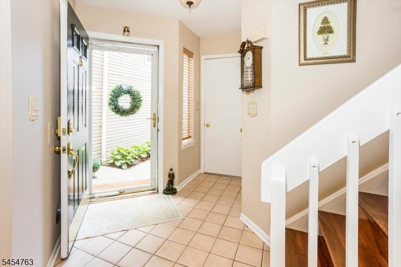 15 Witherspoon Ct