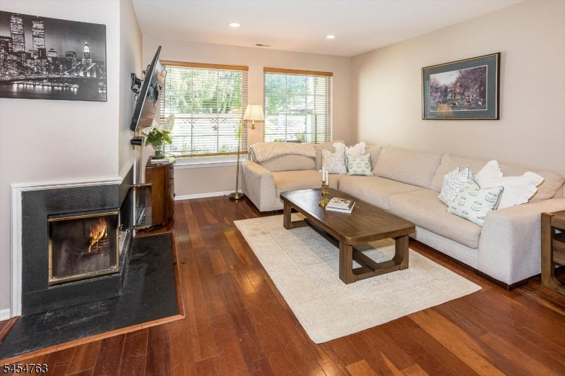 15 Witherspoon Ct