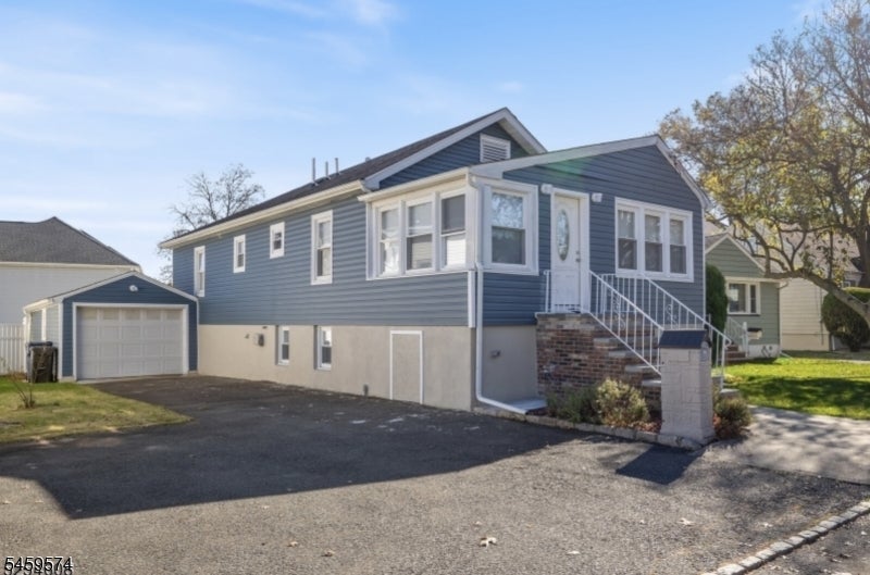 57 Harding Ave