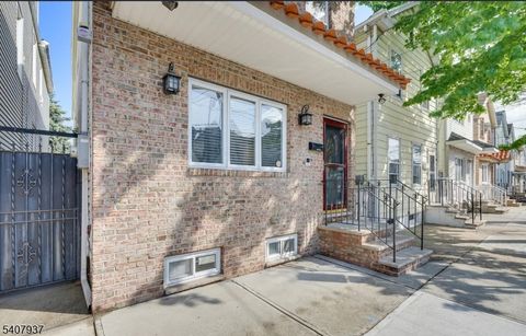 78 Marne St Newark City NJ 07105