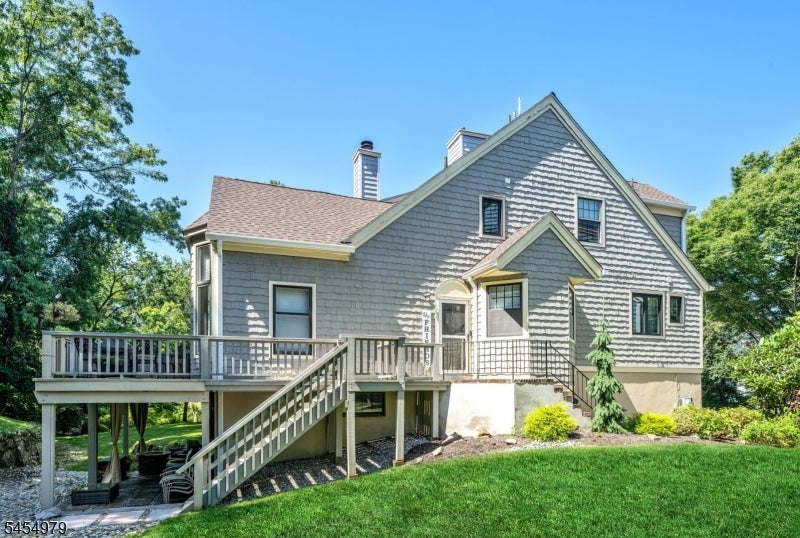 72 Tanager Ct