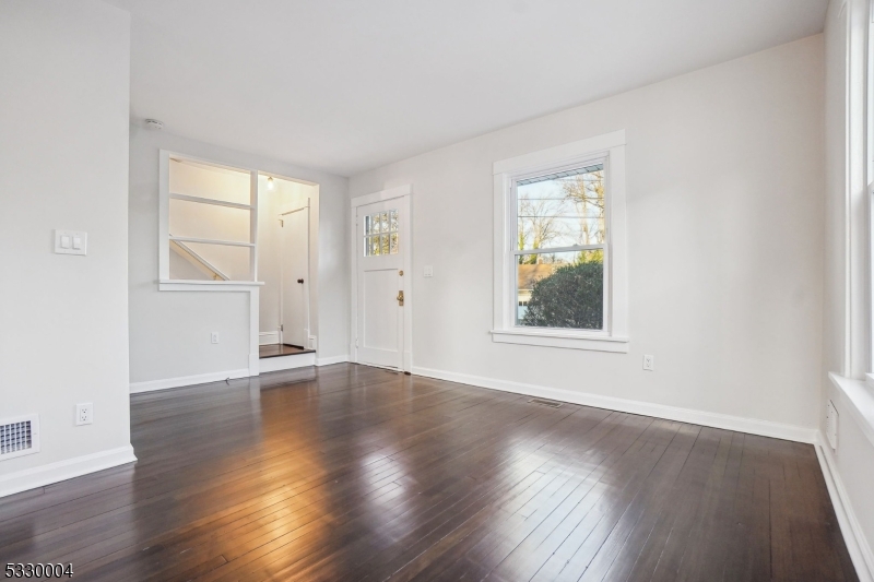 919 Brown Ave