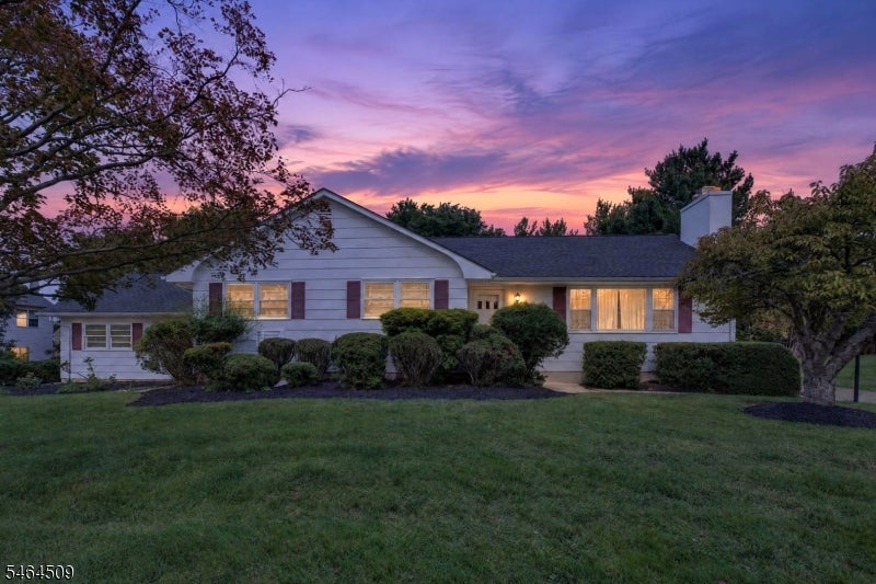 444 Vanderveer Rd
