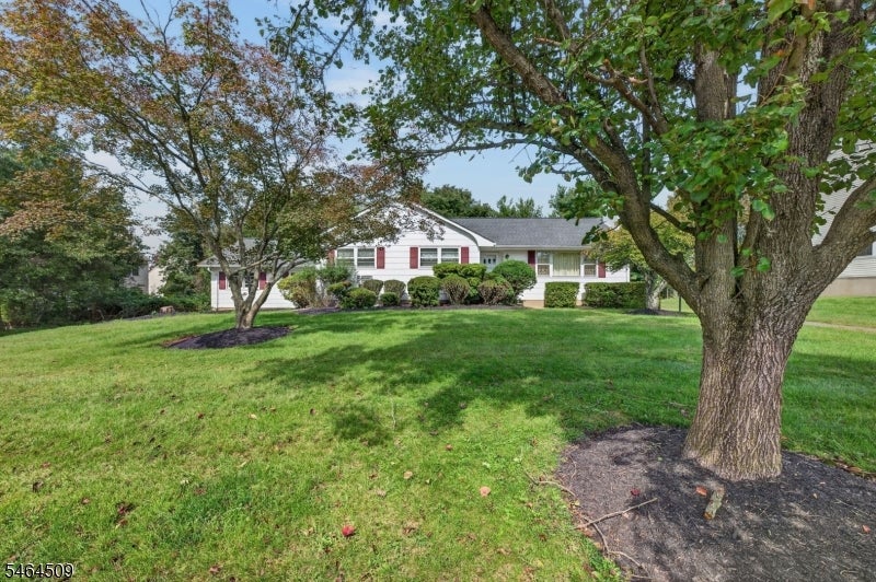 444 Vanderveer Rd