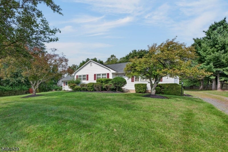 444 Vanderveer Rd