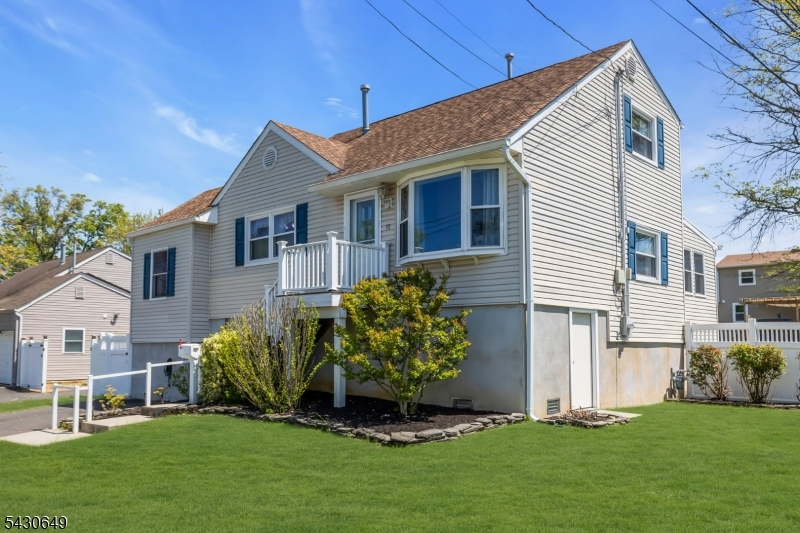 10 Haug St