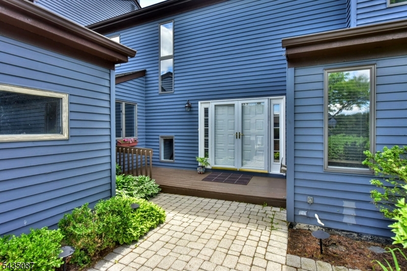 143 Fisher Rd
