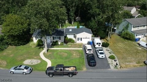 249 Essex Dr Brick Twp. NJ 08723