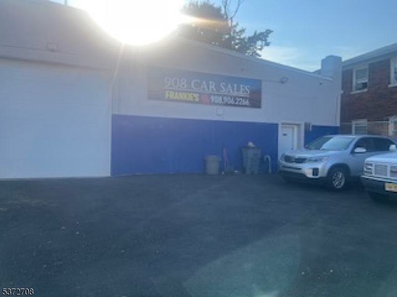 337-339 South Pearl