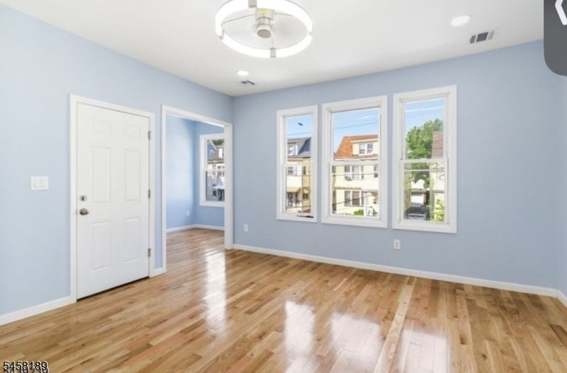 280 Conklin Ave 2