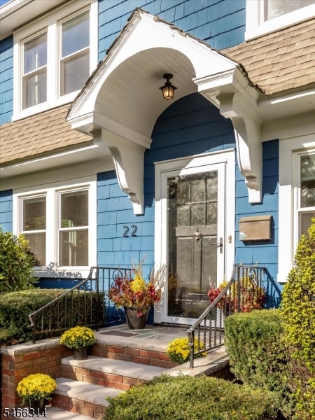 22 Euclid Pl