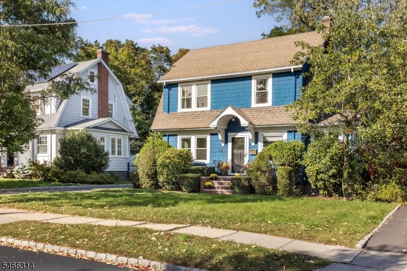 22 Euclid Pl
