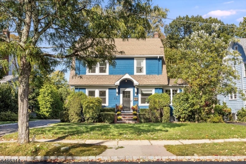 22 Euclid Pl