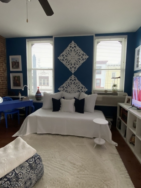 6-16 E Blackwell St Apt 2C 2C