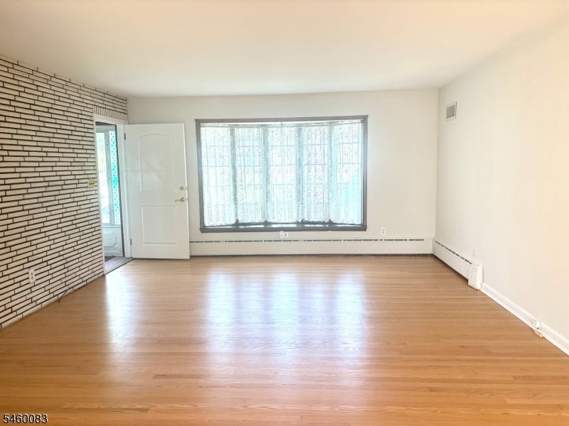 316 Sanford Ave