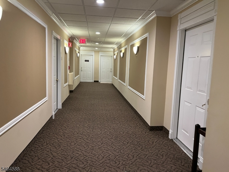 5211 Chesterwood Way