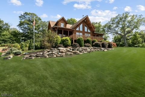 Photo of 2 Garrett Dr, Hampton, NJ 07860 (MLS # 3995255)