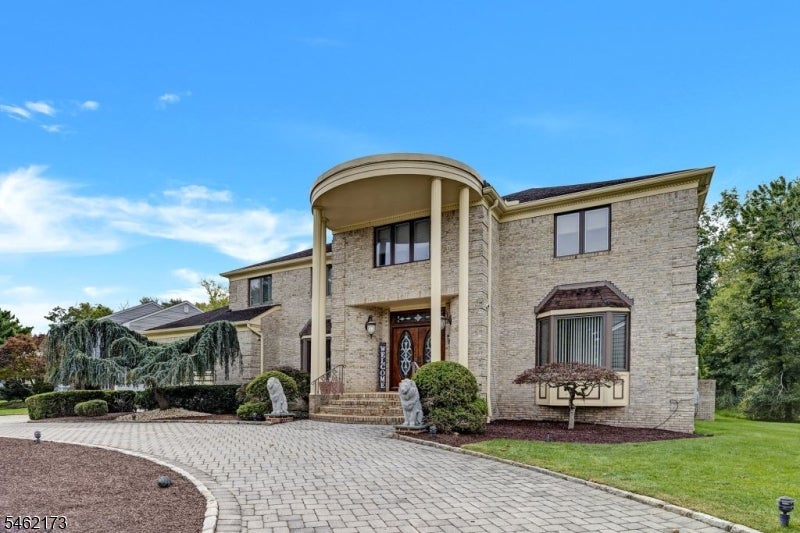 25 Woodbine Rd
