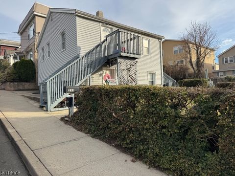 253 Crystal St North Arlington Boro NJ 07031