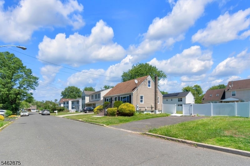 197 Delaware Ave