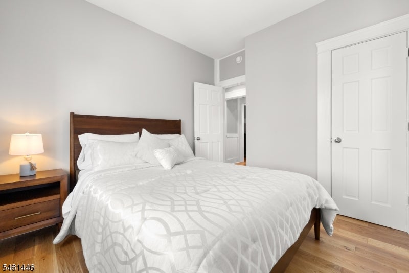 32 Willowdale Ave 2