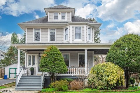 8 Appleton Rd Bloomfield Twp. NJ 07003